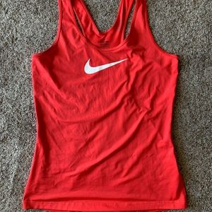 nike tank top